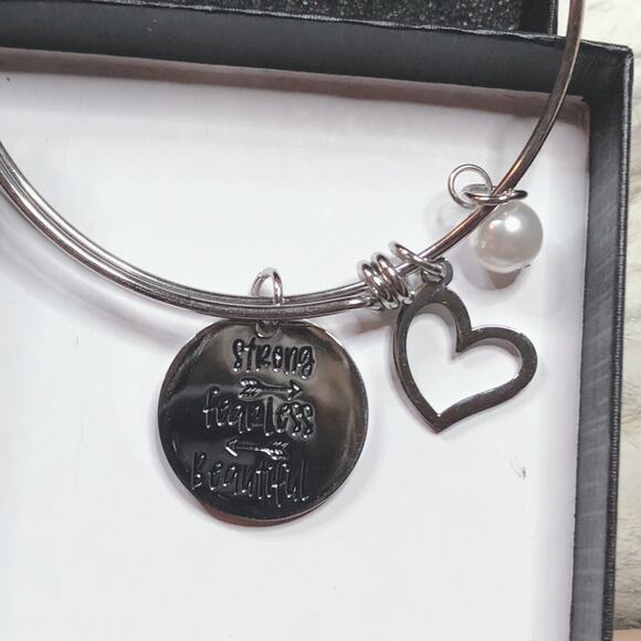 Jvvsci Strong, Fearless, Beautiful Bangle Bracelet - Picture 4 of 6